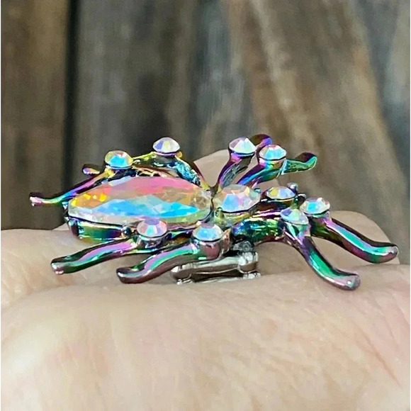 Fun Cool Gothic Spooky Halloween Crystal Spider Stretch Ring New - Picture 1 of 5